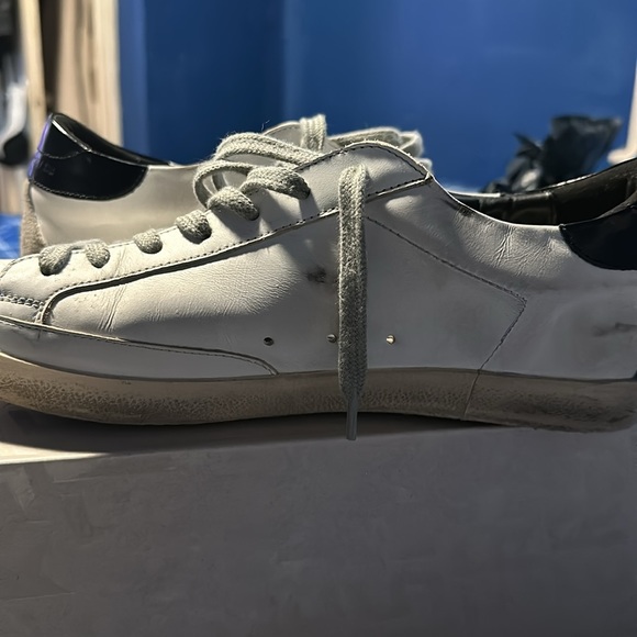 Golden goose wore once box and dust bag - Picture 2 of 2